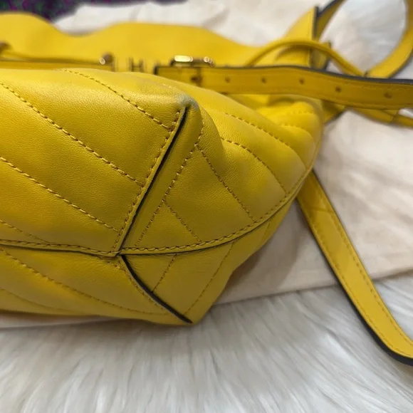 TORY BURCH Kira Bucket Bag
